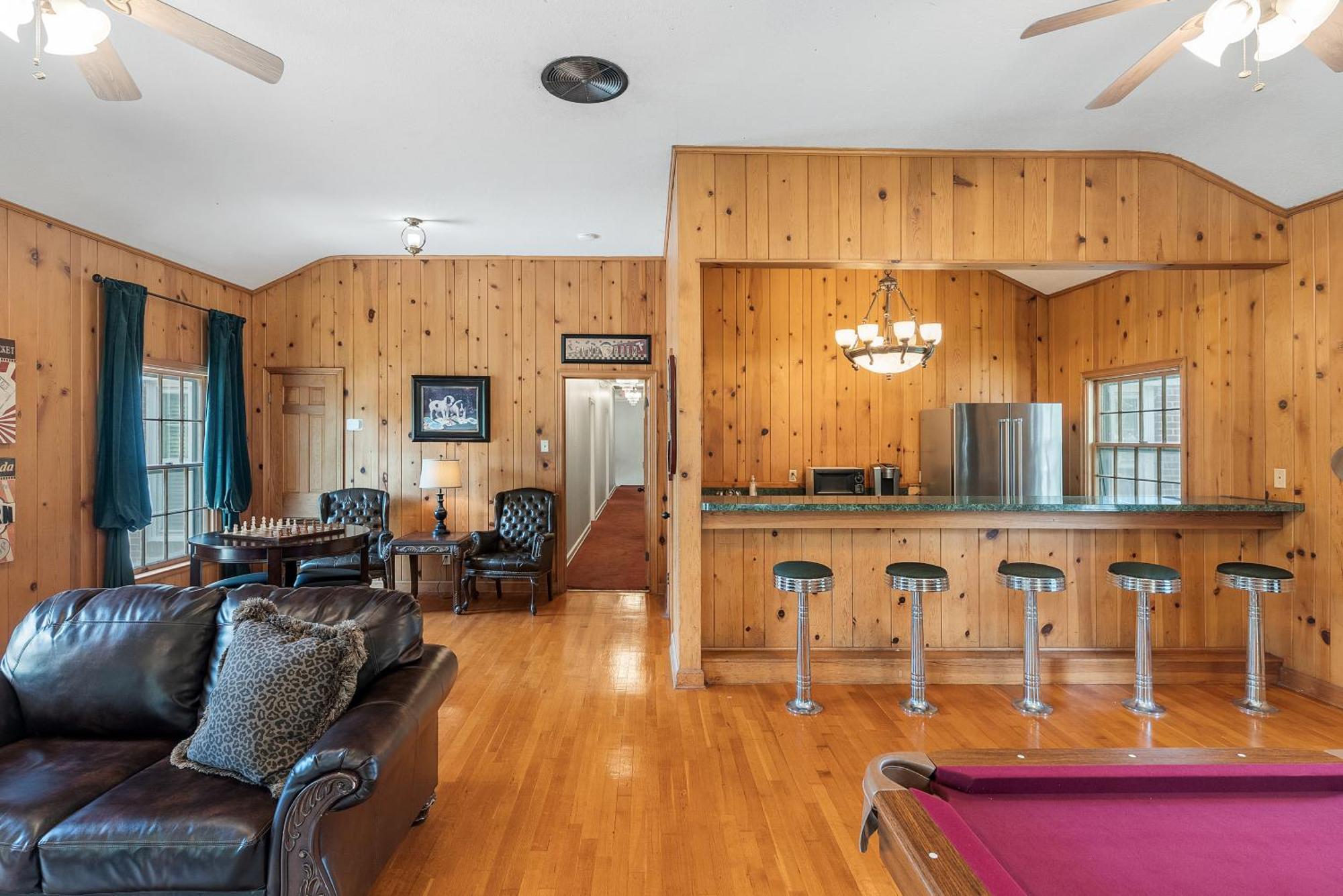 Beland Mansion-Blue Jay Suite! 史密斯堡 外观 照片